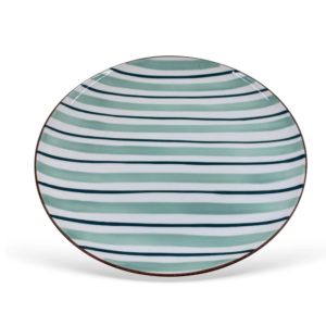 Unidade do jogo de pratos listrados rasos, com listras que alternam entre azuis e verdes.